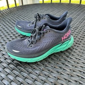 Hoka Clifton 8
